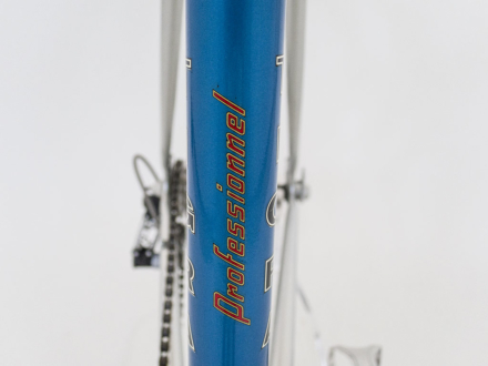 Tigra Professionnel 242 Titanium 1975